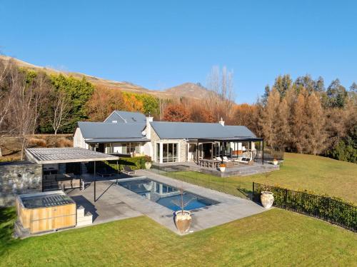 Hawks View by Sothebys Luxury Rental Homes – khách sạn tại Dalefield