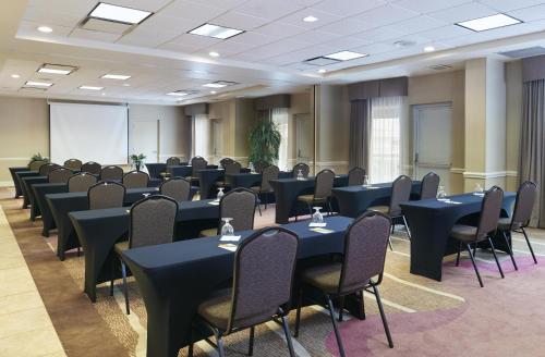 Hilton Garden Inn Charlotte North - image 19