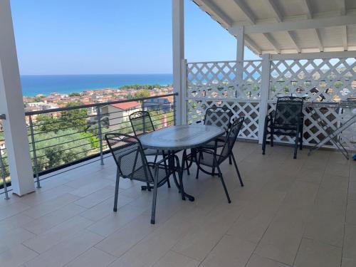 . VILLA ARCANGELO Lo