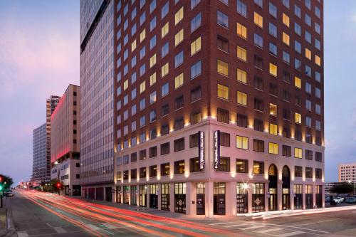 Hampton Inn & Suites Dallas Downtown in Dallas, USA