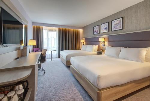 Hilton Garden Inn Dublin Custom House - image 10