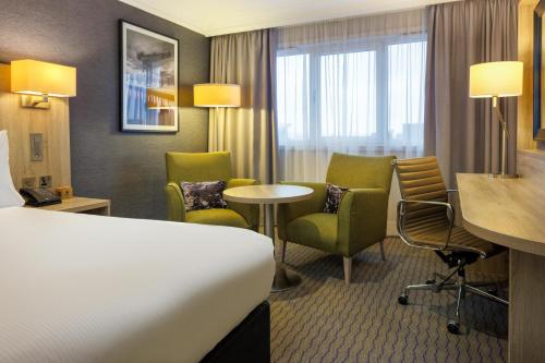 DoubleTree by Hilton Glasgow Central - image 32