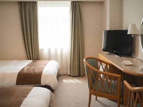 room detail thumbnail 1