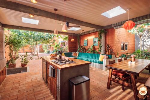 Coyote 4BR Villa Pool Garden Ocean View in Puerto Angel