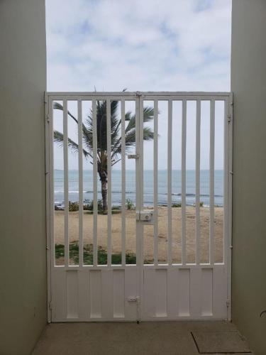 Punta Faro "3 habitaciones" in Ballenita