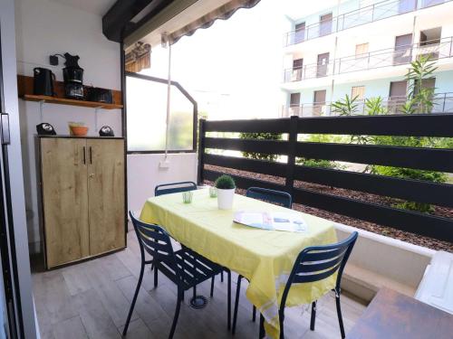 Studio terrasse climatisé proche plage - FR-1-307-298