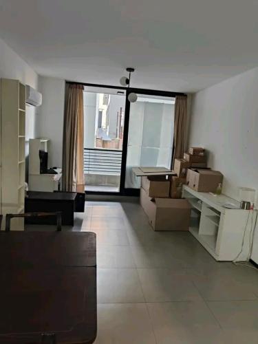 Hous Valencia