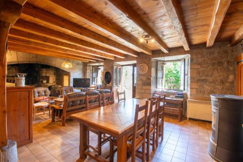 Grand gîte la panouse en margeride (Grand gite la panouse en margeride) in Grandrieu