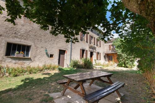 Grand gîte la panouse en margeride (Grand gite la panouse en margeride) in Grandrieu