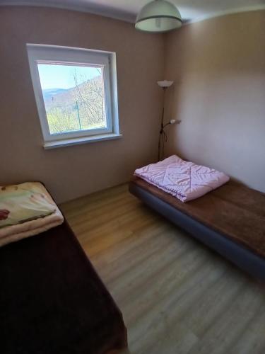 Tęczowe Wzgórze Bieszczady III 887 - 507 - 298 (Teczowe Wzgorze Bieszczady III 887 - 507 - 298) in 維哥維亞