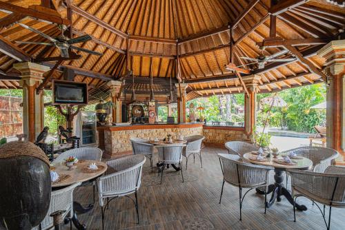 Rambutan Lovina Hotel in Lovina Beach