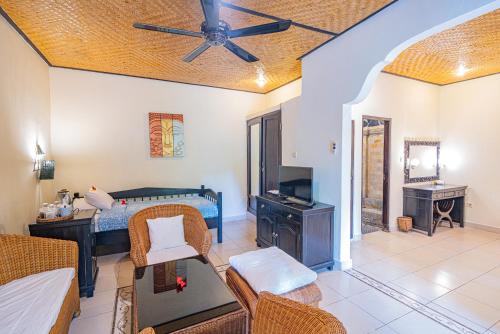 Rambutan Lovina Hotel in Lovina Beach