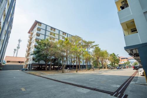 One Residence Navanakorn in Pathum Thani