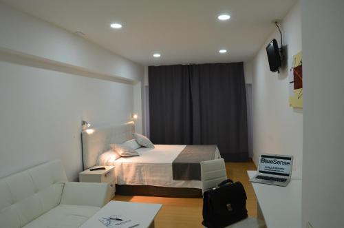 Superior Double Room image 8