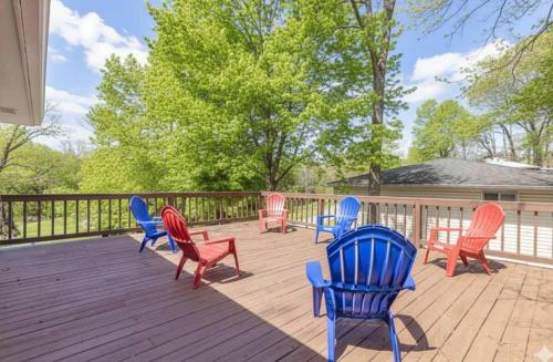 Quiet Getaway, Travis' Place! Affordable Location