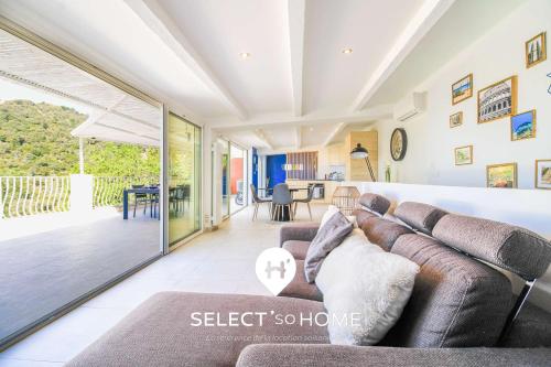 SELECT'soHOME - Duplex à 2 pas du village de Bormes-les-mimosas, vue mer, terrasse XXL pour 6 personnes ! - LUMA