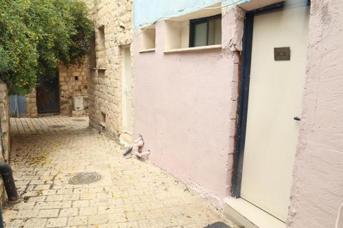 חדשה בעתיקה - צפת in Safeda
