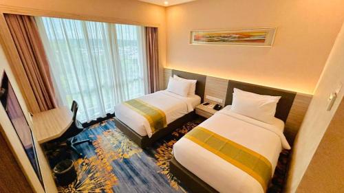 room detail thumbnail 1