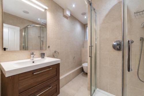 Lovely 3 Bed Flat in St Johns Wood, Londyn (zdjęcie 5)