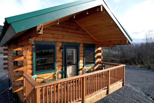 Peaceful Nature Cabin with Private Deck & Wildlife Views in Seward, Alaska