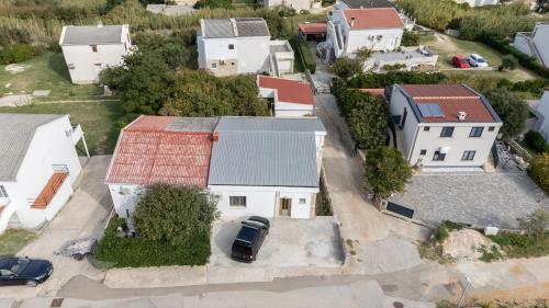 Apartments Željko - image 7