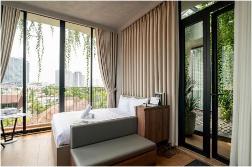 balkon/taras, Nu Home - Green Oasis Rooftop Garden - Thao Dien near Binh Quoi Village