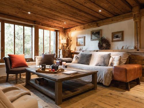 Chalet savoyard rénové, 10 pers, proche pistes, animaux admis - FR-1-304-162 gîte à louer Les Aravis
