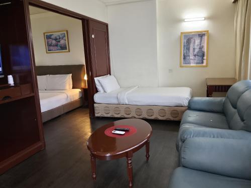 Amoda Apartment suites Times Square - image 4