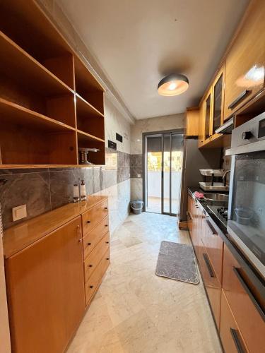 Spacious Sunny family apartment - Central Agadir in Hay El Farah