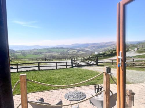 Viesnīcas āriene, Highland View in St Harmon
