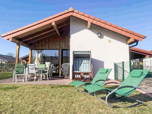 Holiday Home M1 Ferienhaus mit Garten- Terrasse und Carport by Interhome in Großwürden, Deutschland