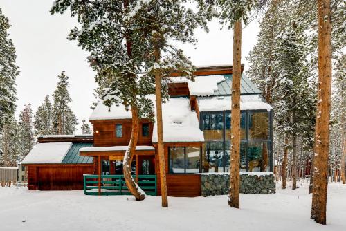 Four-Bedroom House at Red Feather with Hot Tub