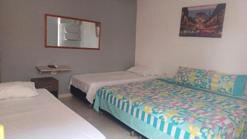 4 twin beds