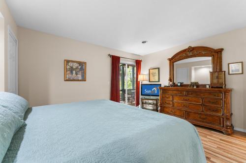 Bluffs Oasis Condo - image 38