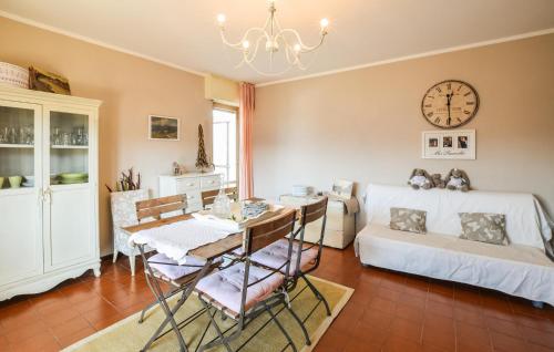 Stunning Apartment In Montaldo Di Mondovì (Stunning Apartment In Montaldo Di Mondovi) in Monastero Di Vasco