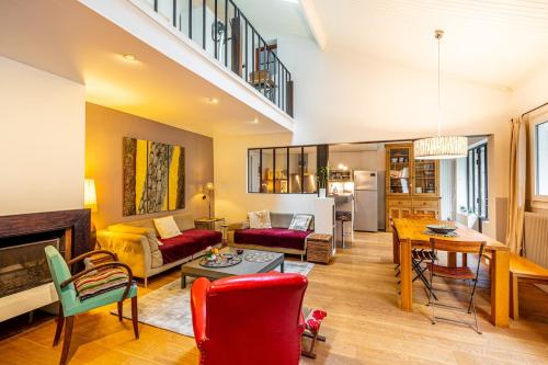 WeHost - Grand Duplex avec terrasse au porte de Paris - 6 personnes - Location saisonnière - Ivry-sur-Seine