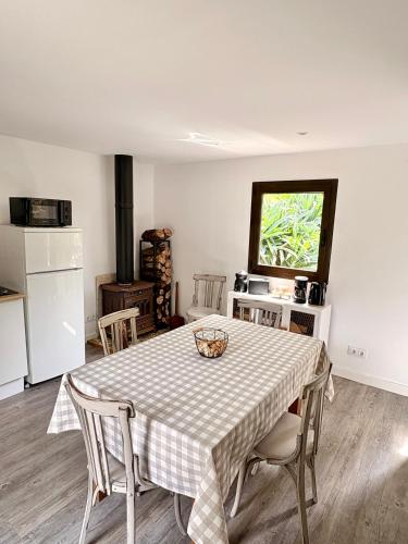 Kitchen, Entrerobles - Casina Cereixa in As Laxas