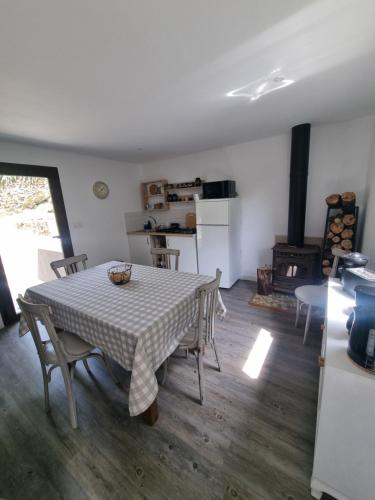 Kitchen, Entrerobles - Casina Cereixa in As Laxas