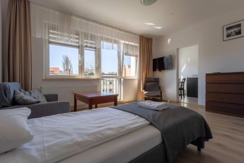 A Comfortable Studio 600 m from the Beach Practical Interiors for 3 People by Noclegi Renters - image 4