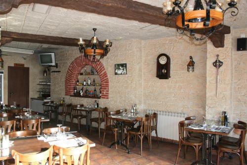 Food and beverages, Hostal Restaurante Cornella in Cornellà de Llobregat