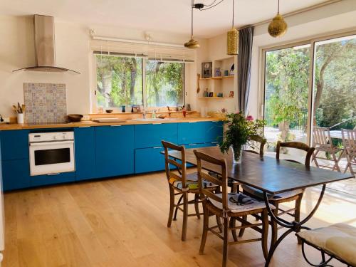 Dapur, Villa de la Baume in Gemenos