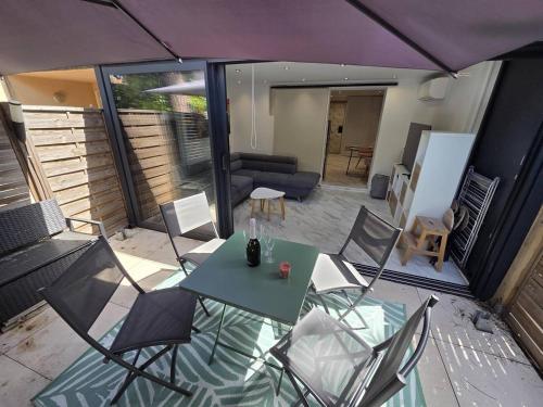 690 Residence BEIJAFLOR Pinede Appartment 4 pers Monkey Paradise à 2 pas du village naturiste