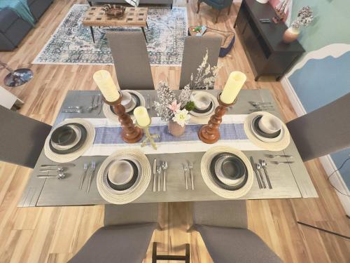 Bright Private Room in Large Home in Port Colborne in Port Colborne (ON)