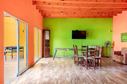 La Quinta de Ciro, casa privada con pileta climatizada in Paso del Rey