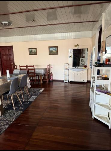 staylikehome guesthouse in Nieuw Nickerie