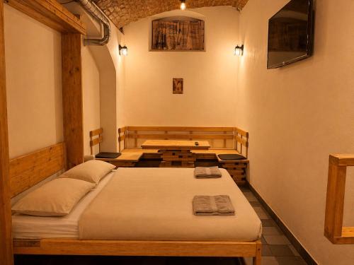 Jacuzzi Loft in the Center of Riga - image 4