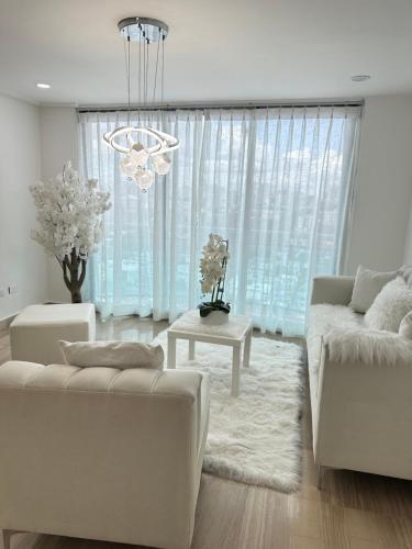 Apartamento con vista mar y la ciudad La Paz en Malecón Santo Domingo - image 2