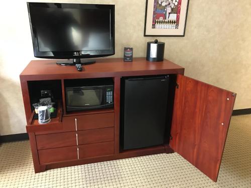 Hollywood Casino Joliet Hotel – Joliet, IL