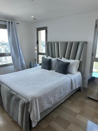 Apartamento Milagro con vista Mar y la ciudad en el Malecón Santo Domingo - image 3