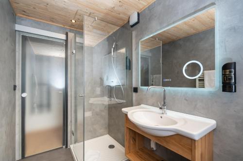 دش, Hotel Sonnenspitz in كوشيل
